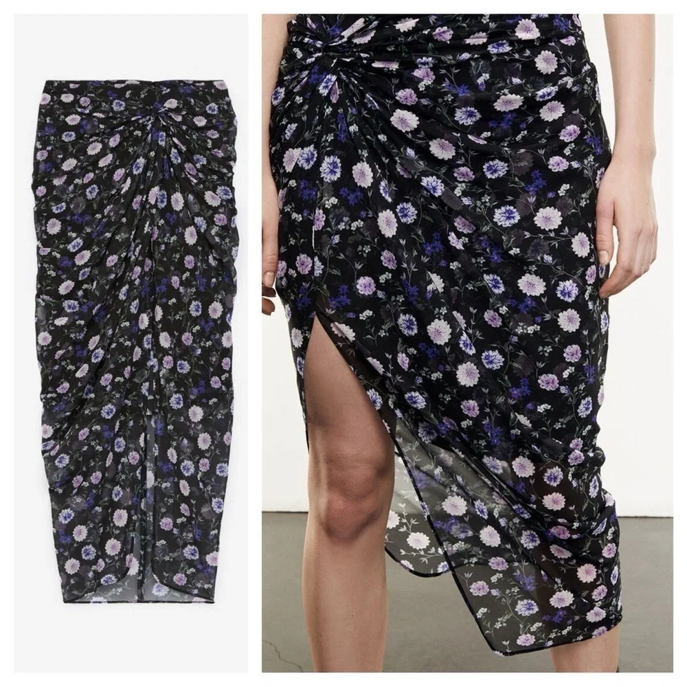 The Kooples / ruched Skirt with purple Floral Print motif buttons 0
